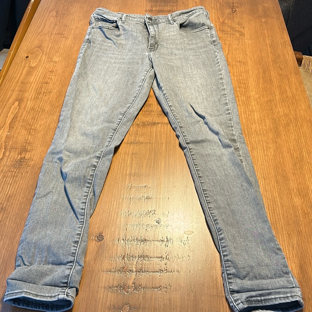 721 High rise skinny jeans grey levis size 32